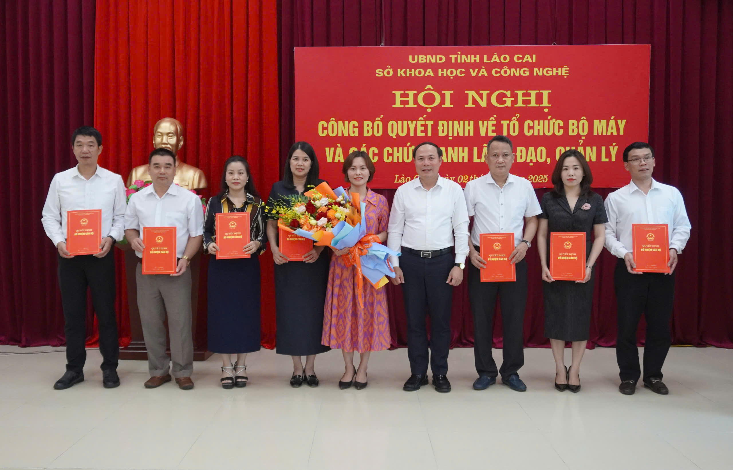SỞ KHOA HỌC VÀ CÔNG NGHỆ TỈNH LÀO CAI TỔ CHỨC HỘI NGHỊ CÔNG BỐ CÁC QUYẾT ĐỊNH VỀ CÔNG TÁC CÁN BỘ